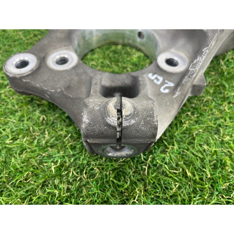 Поворотный кулак (подвеска) CHEVROLET Cruze J300 2011 1.4 23119518