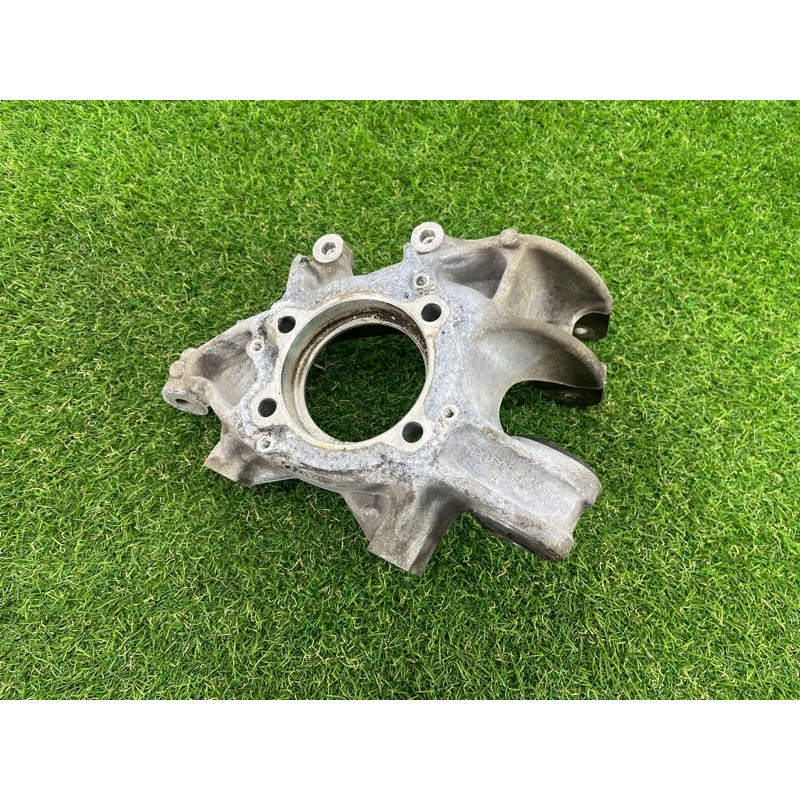 Цапфа подвески (подвеска) Volkswagen Touareg NF 2011 3.6 7P0505435A
