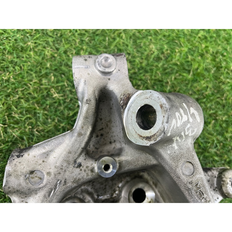 Цапфа подвески (подвеска) Volkswagen Touareg NF 2011 3.6 7P0505436B