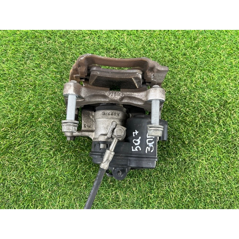 Суппорт тормозной (тормозная система) AUDI Q7 4M 2017 3.0 TFSi CREC 4M0615403A