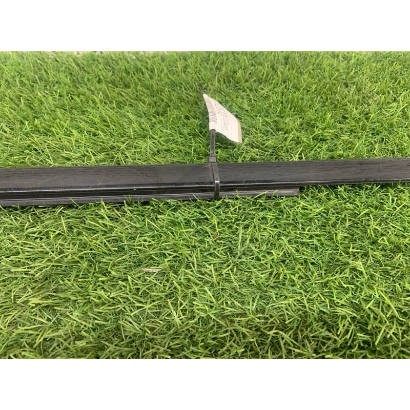 Молдинг двери внешний (кузов и элементы) Dodge Dart PF 2014 2.4 68085082AD