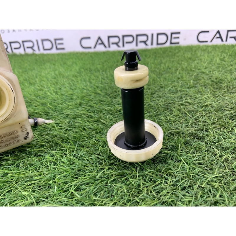 Бачок тормозной жидкости (тормозная система) BMW 5-series E39 34326758848