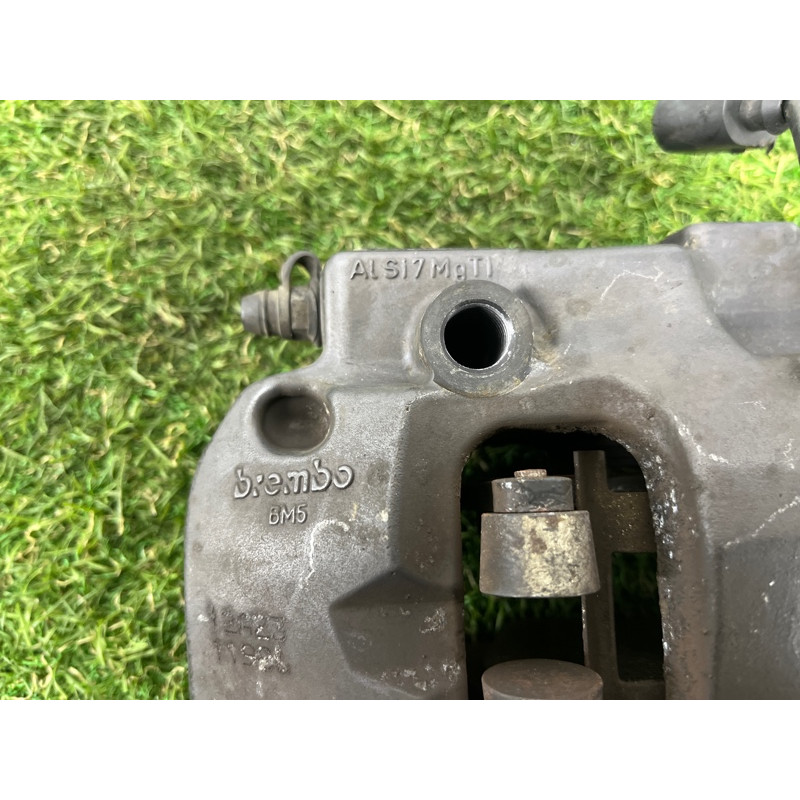 Гальмівний супорт (гальмівна система) Volkswagen Touareg NF 2012 3.6 7P6615424C