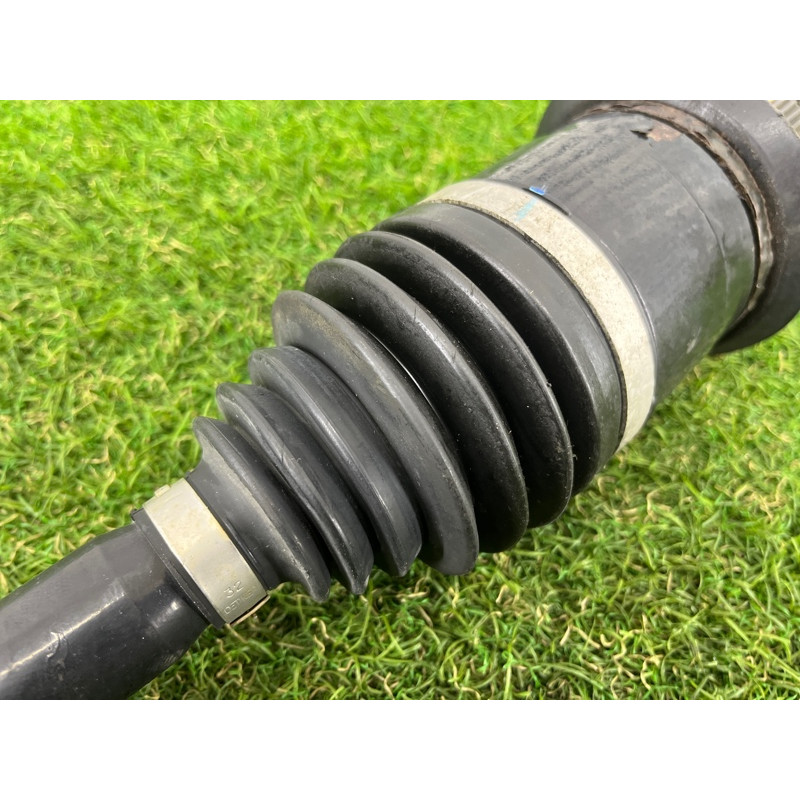 Привод (трансмиссия) BMW 4-series F32 2015 2.0 33208603109