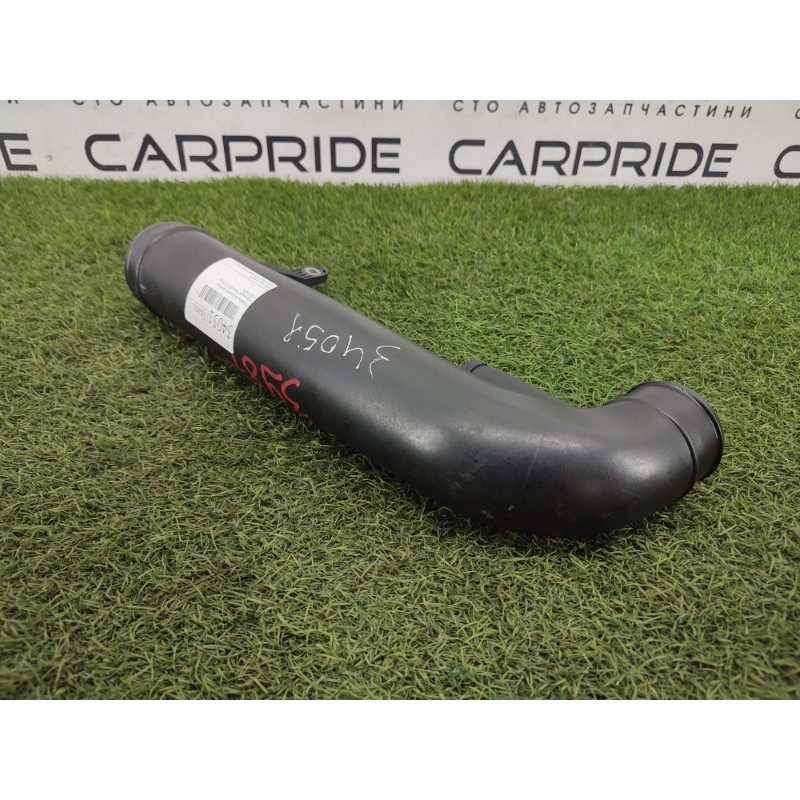 Патрубок воздушного фильтра (впускная система) Volkswagen Passat B7 2014 1.8 5C0129654