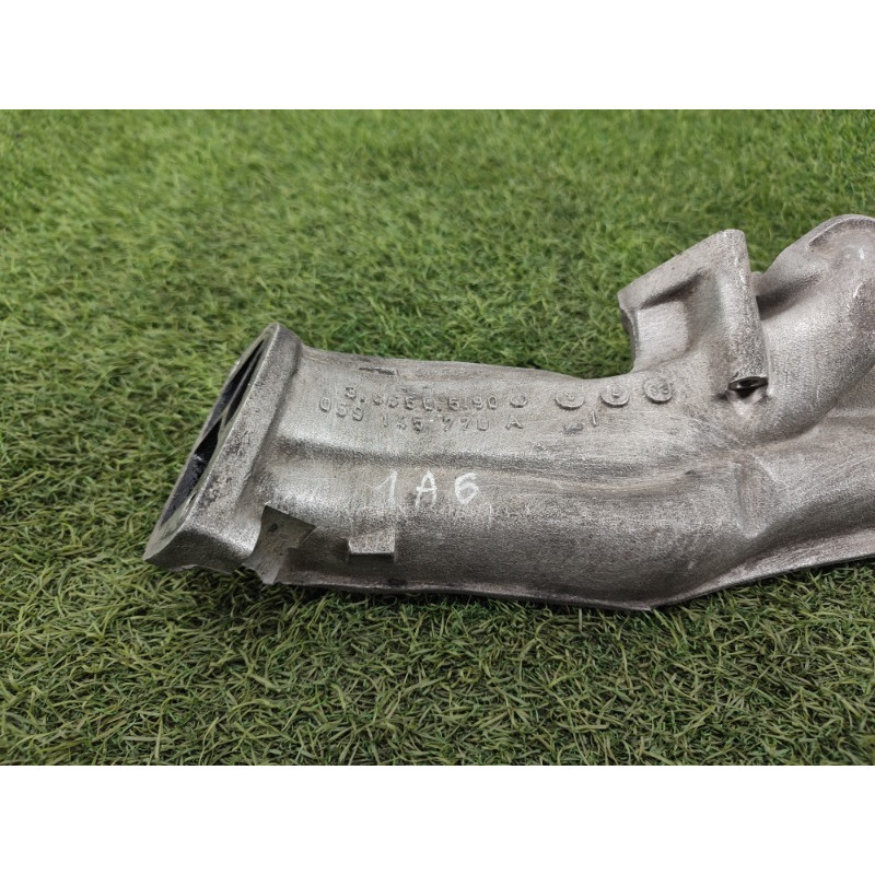 Патрубок (система охлаждения) AUDI A6 C5 2001 2.5 AKE 059145770A