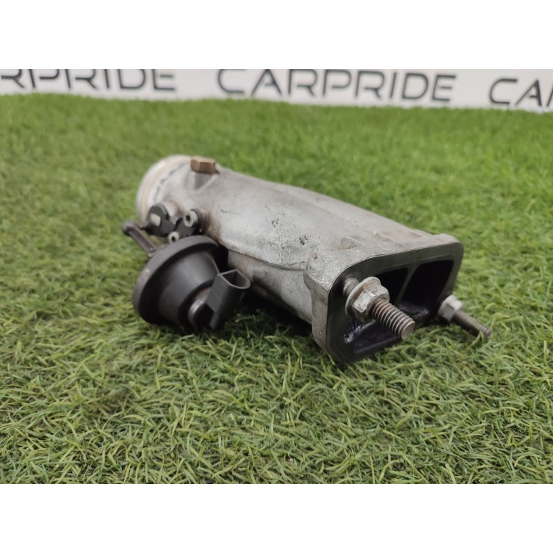 Дроссельная заслонка (электрика двигателя) AUDI A6 C5 2001 2.5 AKE 4B0145950