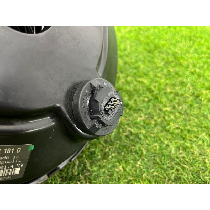 Вакуумный усилитель тормозов (тормозная система) AUDI Q7 4L 2007 3.6 7L8612105D