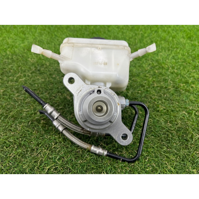 Главный тормозной цилиндр (тормозная система) BMW 4-series F32 2015 2.0 34336851095