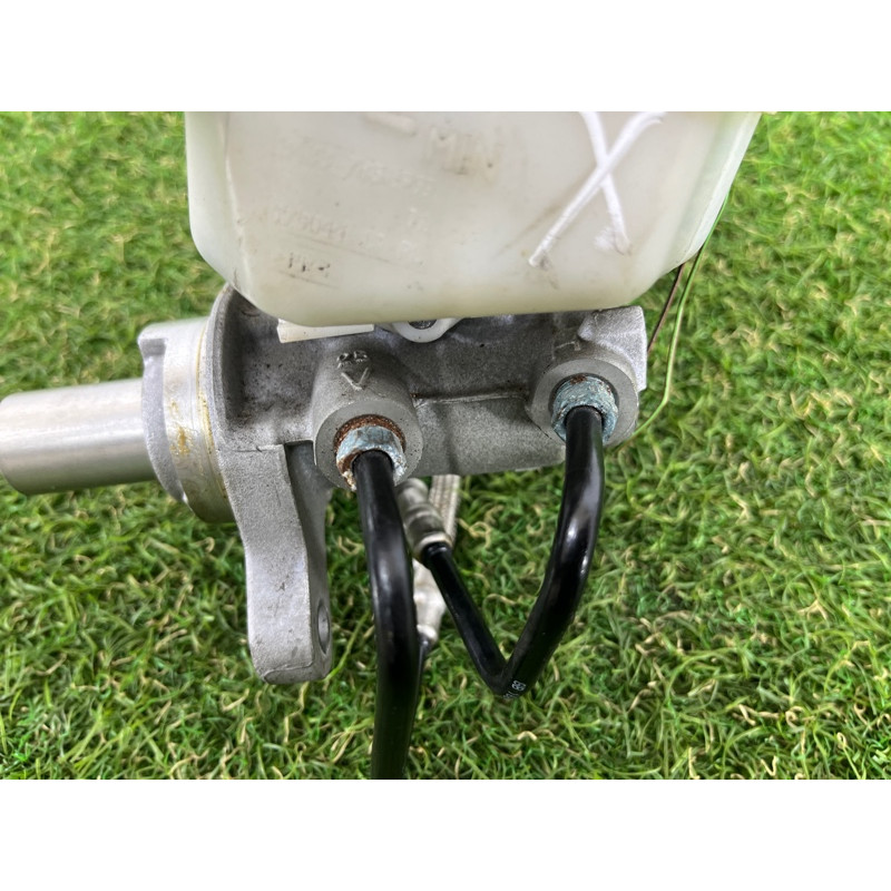 Главный тормозной цилиндр (тормозная система) BMW 4-series F32 2015 2.0 34336851095