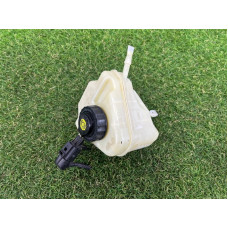 Бачок тормозной жидкости