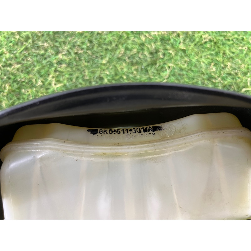 Главный тормозной цилиндр (тормозная система) AUDI A4 B8 2012 2.0 TFSI 8K0611021B