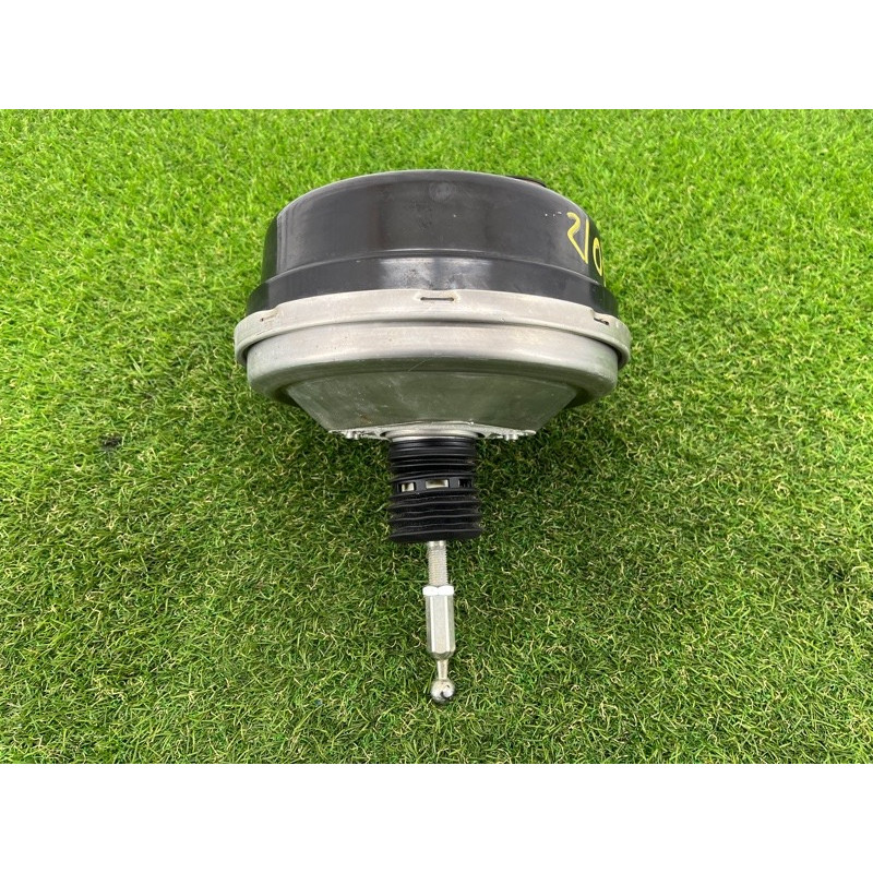 Вакуумный усилитель тормозов (тормозная система) AUDI A7 4G 2013 3.0 CGXB 8K0612107D