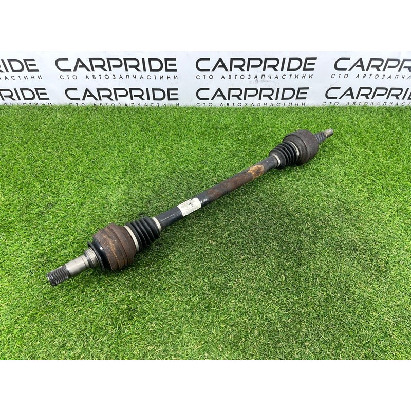 Привод (трансмиссия) Volkswagen Touareg NF 2011 3.6 7P0501201G