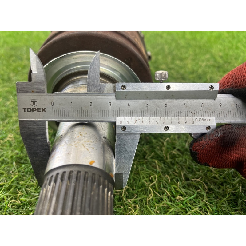 Привод (трансмиссия) Jeep Grand Cherokee WK2 2016 3.6 52123523AA