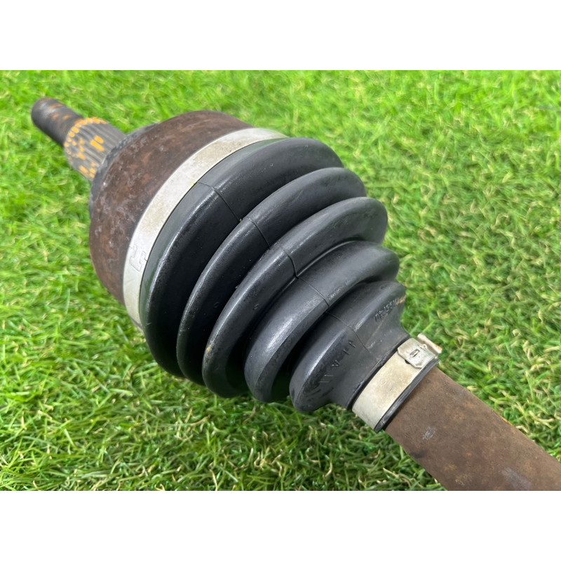 Привод (трансмиссия) Jeep Grand Cherokee WK2 2016 3.6 52123523AA