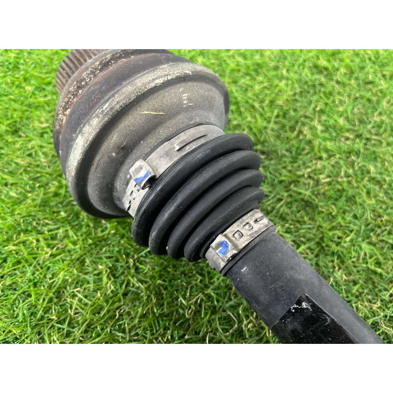 Привод (трансмиссия) AUDI A7 4G 2013 3.0 CGXB 8R0501203C