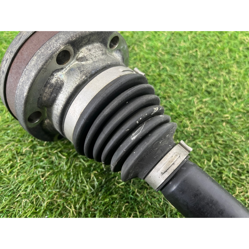 Привод (трансмиссия) AUDI A7 4G 2013 3.0 CGXB 8R0501203C