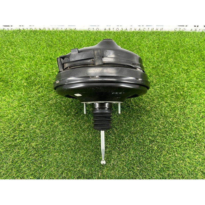 Вакуумний підсилювач гальм (гальмівна система) Volkswagen Touareg NF 2012 3.0 7P0612105