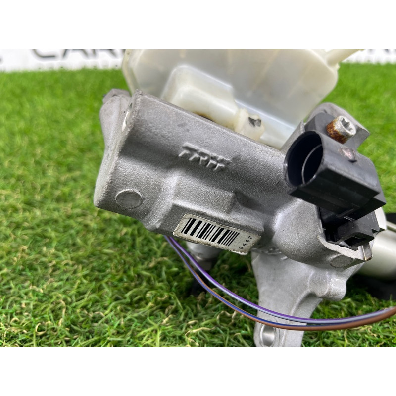 Головний гальмівний циліндр (гальмівна система) Volkswagen Touareg NF 2011 3.6 7P0611019