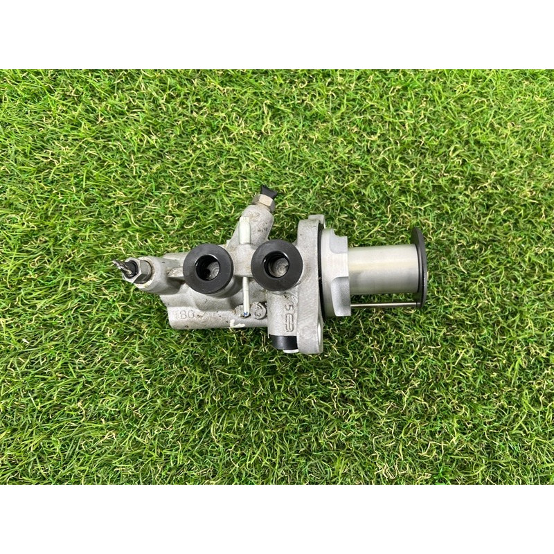 Главный тормозной цилиндр (тормозная система) PORSCHE CAYENNE 958 2013 3.6 95835501501