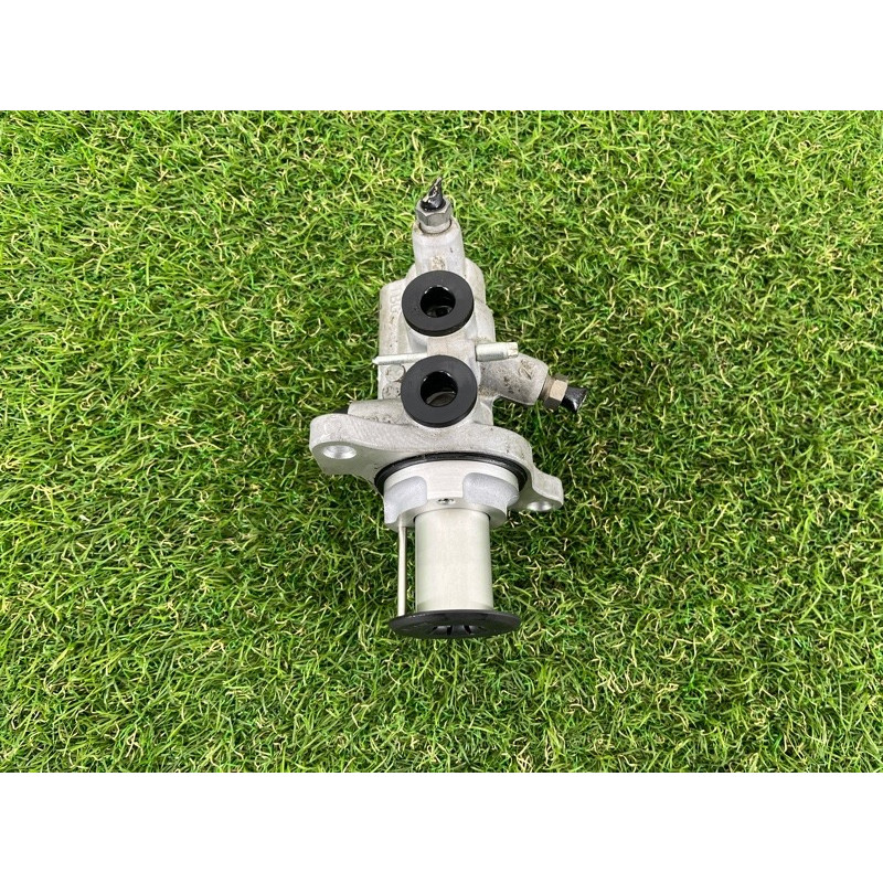 Главный тормозной цилиндр (тормозная система) PORSCHE CAYENNE 958 2013 3.6 95835501501