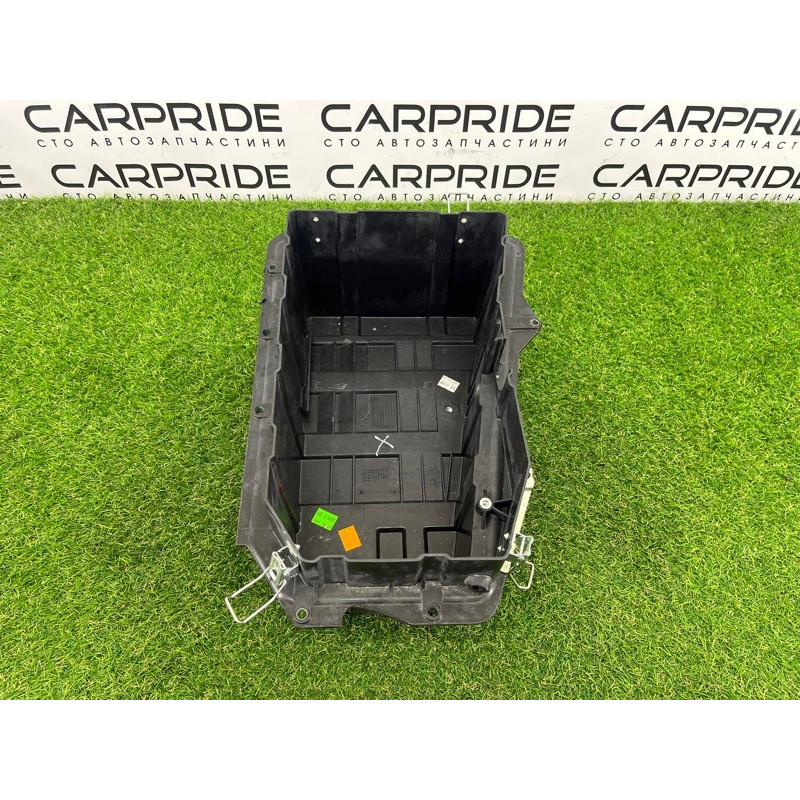 Підставка акумулятора (кузов і елементи) PORSCHE CAYENNE 958 2012 4.8 95850415100