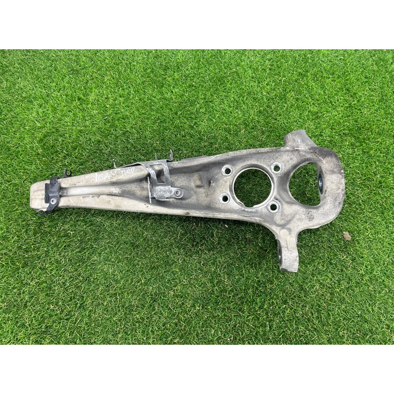 Поворотный кулак (подвеска) PORSCHE CAYENNE 958 2013 3.6 95834115500