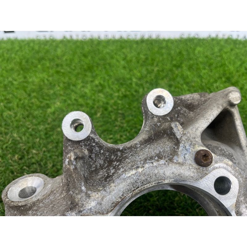 Цапфа подвески (подвеска) Volkswagen Touareg NF 2012 3.6 7P0505435B