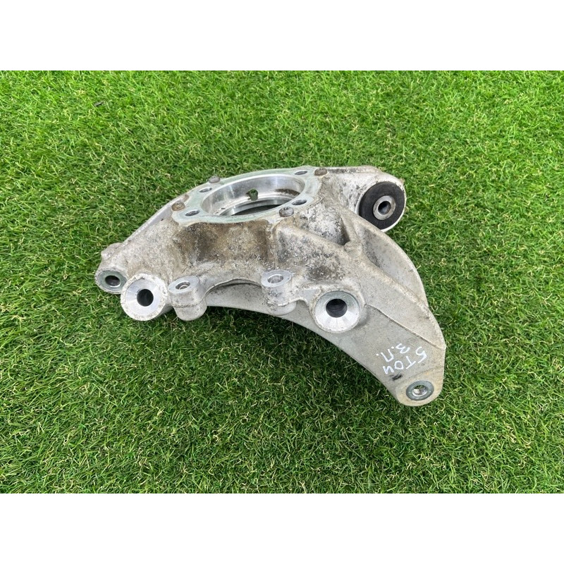 Цапфа подвески (подвеска) Volkswagen Touareg NF 2012 3.0 7P0505436A
