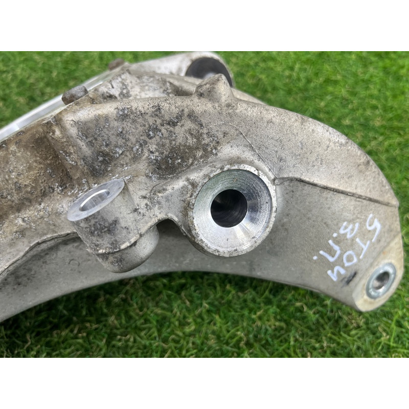 Цапфа подвески (подвеска) Volkswagen Touareg NF 2012 3.0 7P0505436A