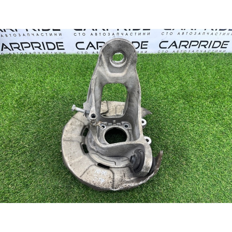 Цапфа подвески (подвеска) BMW X5 E70 2008 4.8 N62/TU 33326879102