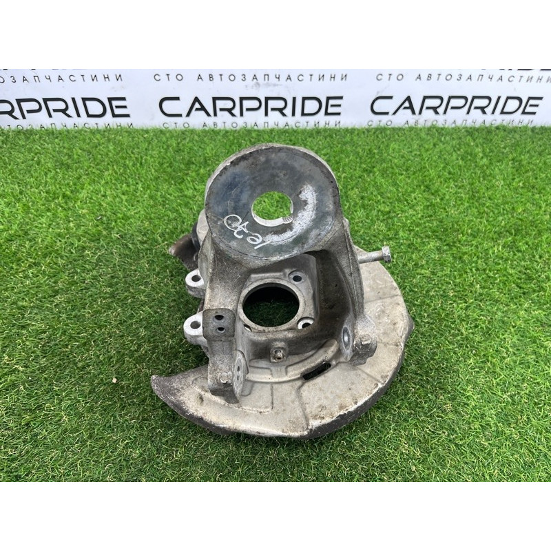 Цапфа подвески (подвеска) BMW X5 E70 2008 4.8 N62/TU 33326879102