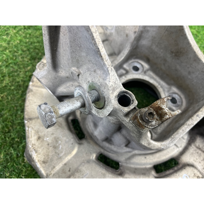 Цапфа подвески (подвеска) BMW X5 E70 2008 4.8 N62/TU 33326879102