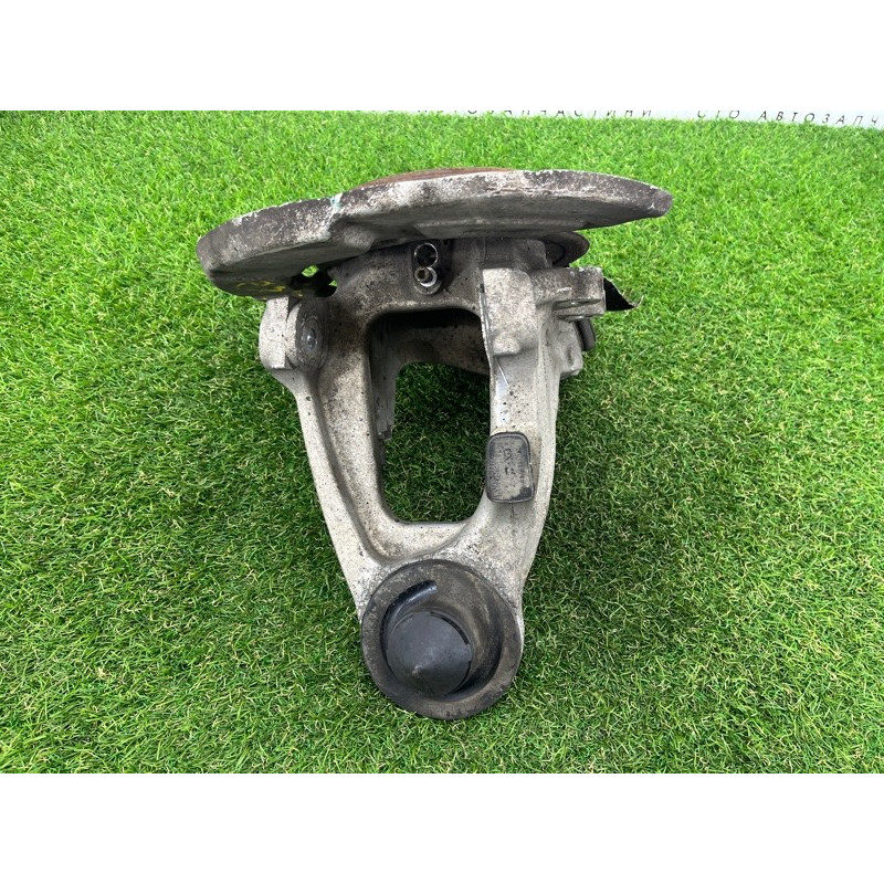 Цапфа подвески (подвеска) BMW X5 E70 2012 3.0 N55 33326879102