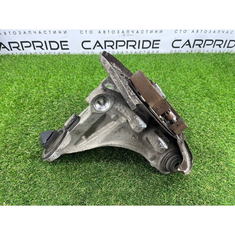 Цапфа подвески (подвеска) BMW X5 E70 2012 3.0 N55 33326879102