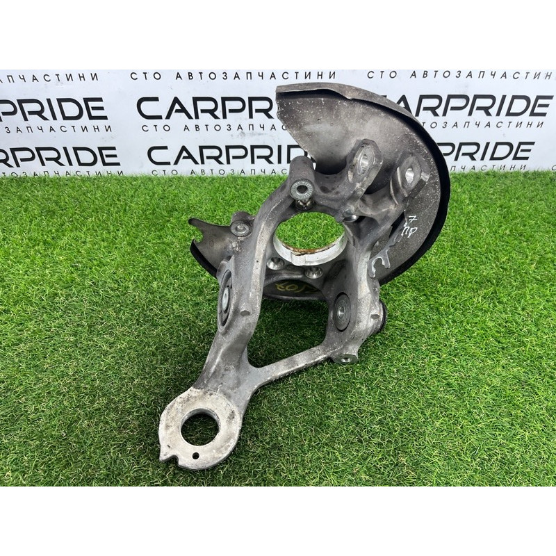 Цапфа подвески (подвеска) AUDI A7 4G 2013 3.0 CGXB 8R0505432F