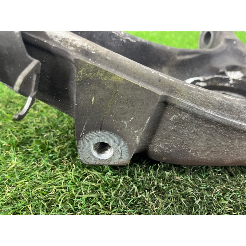 Поворотный кулак (подвеска) PORSCHE CAYENNE 958 2012 4.8 95834115600