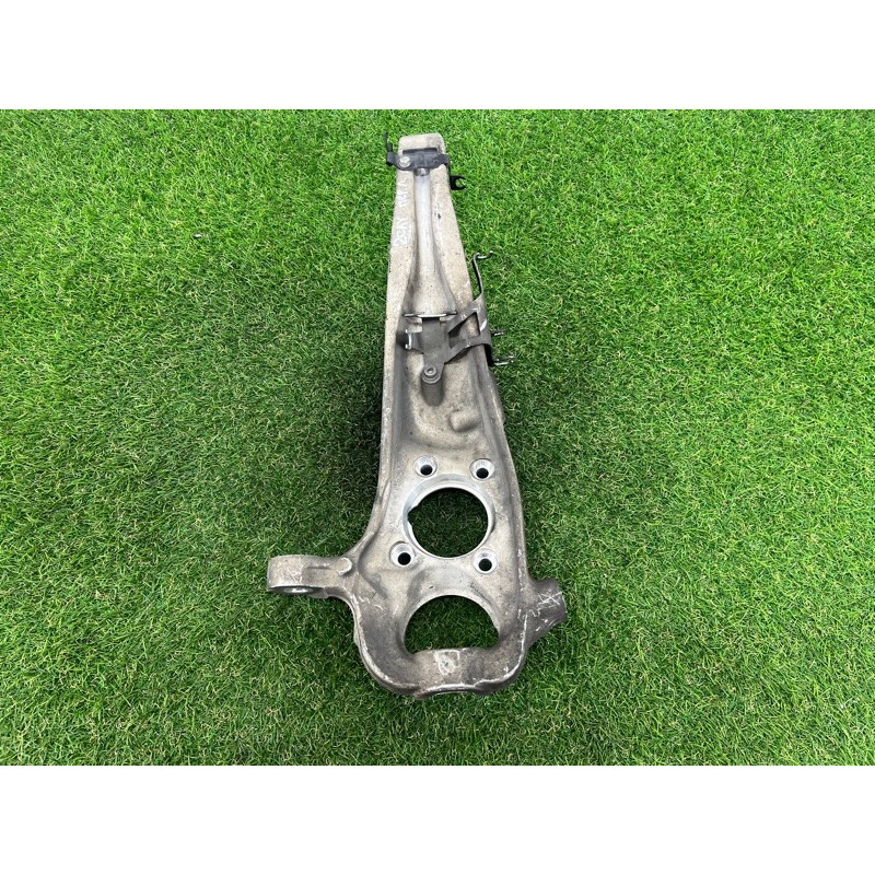 Поворотный кулак (подвеска) PORSCHE CAYENNE 958 2012 4.8 95834115500