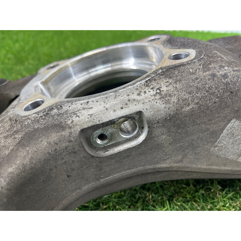 Поворотный кулак (подвеска) PORSCHE CAYENNE 958 2012 4.8 95834115500