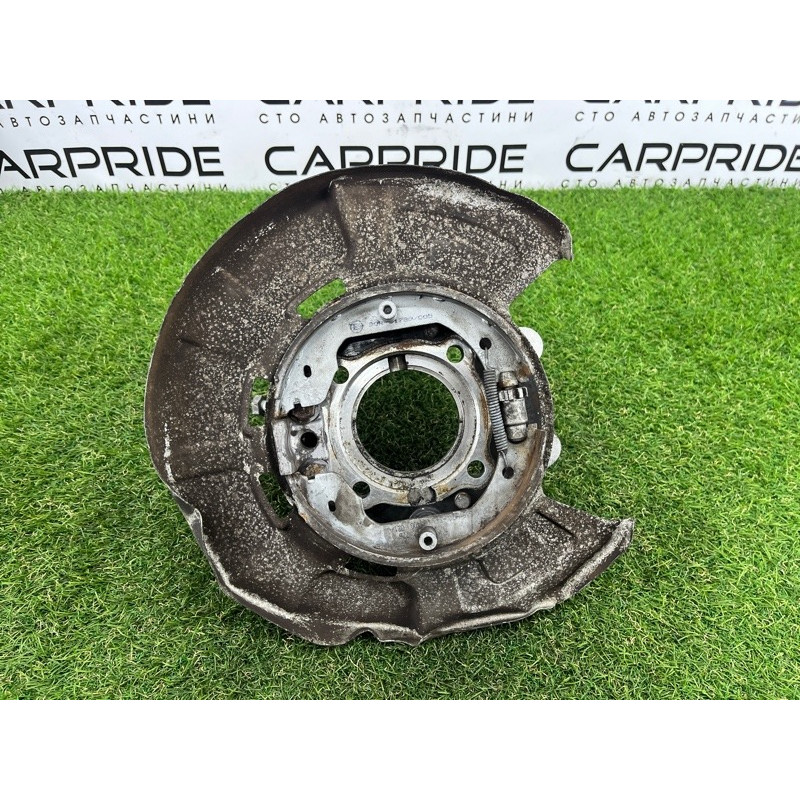 Цапфа подвески (подвеска) BMW X5 E70 2008 4.8 N62/TU 33326879101