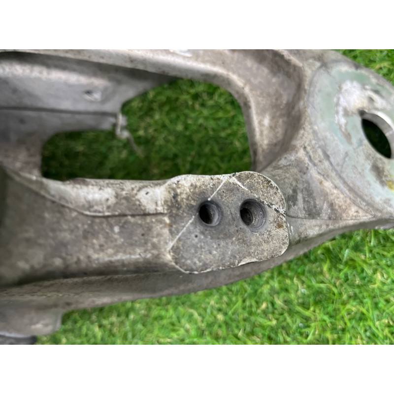 Цапфа подвески (подвеска) BMW X5 E70 2008 4.8 N62/TU 33326879101