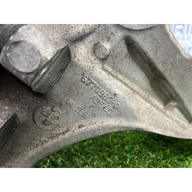 Цапфа подвески (подвеска) BMW X5 E70 2008 4.8 N62/TU 33326879101