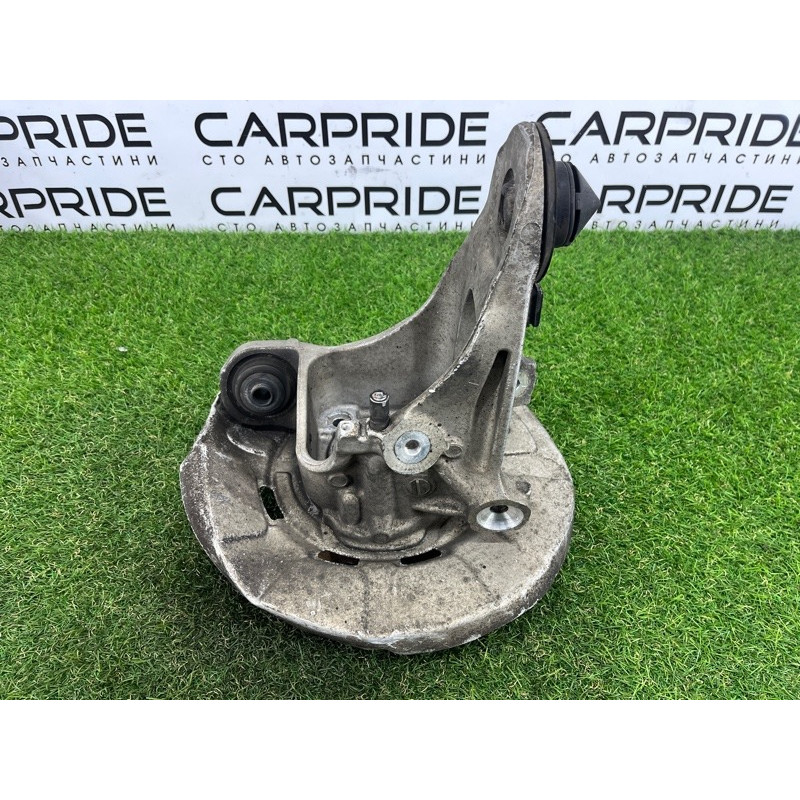 Цапфа подвески (подвеска) BMW X5 E70 2012 3.0 N55 33326879101