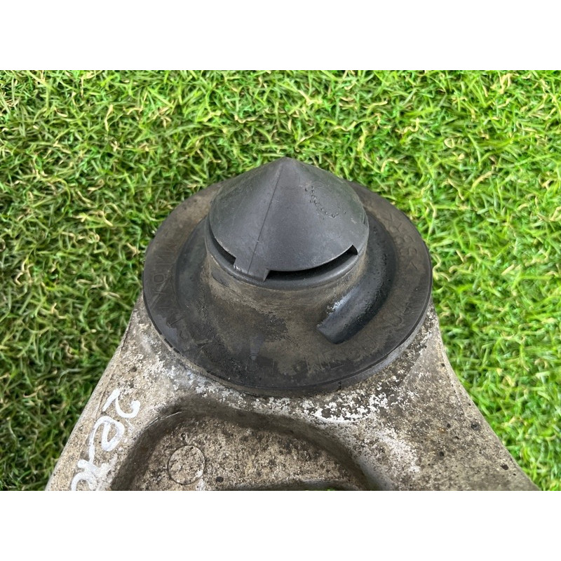 Цапфа подвески (подвеска) BMW X5 E70 2012 3.0 N55 33326879101