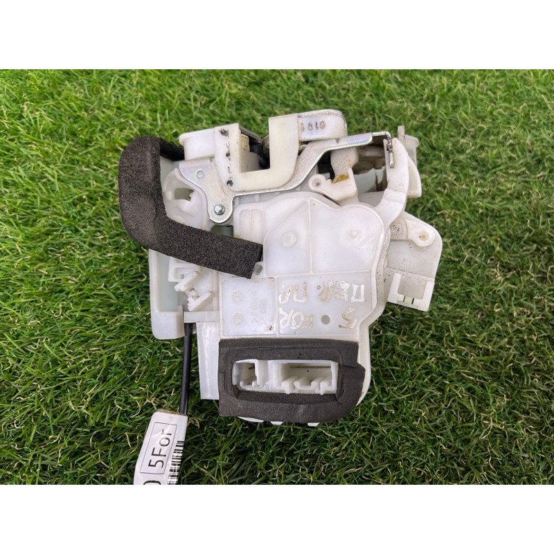 Замок двери (кузов и элементы) Subaru Forester SH 2008 2.0 61032SC240
