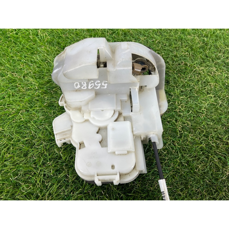Замок двери (кузов и элементы) Subaru Forester SH 2008 2.0 61032SC240