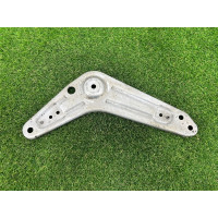 Кронштейн подрамника