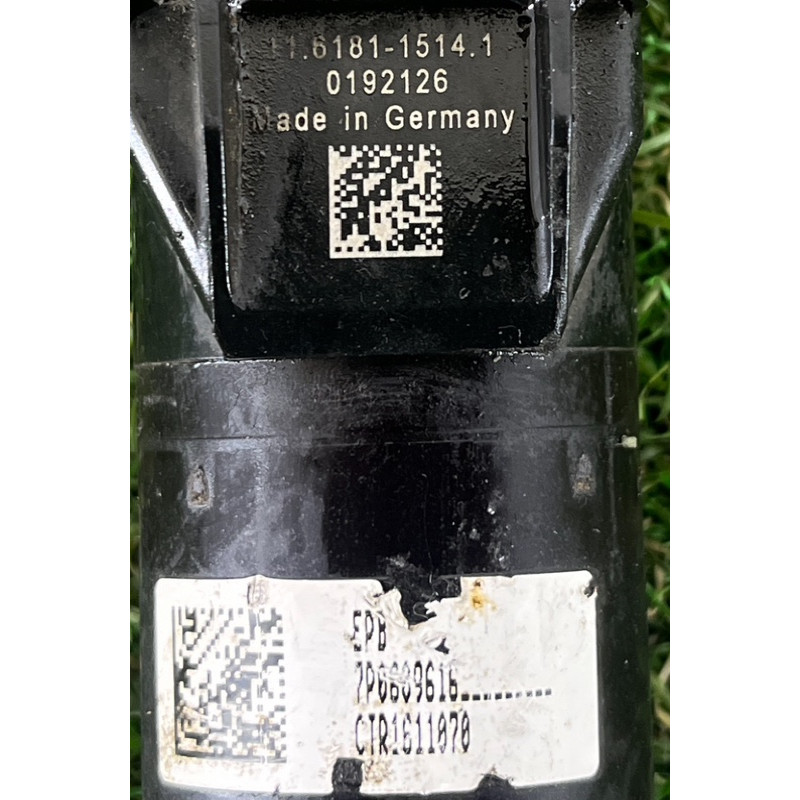 Мотор стояночного тормоза (тормозная система) PORSCHE CAYENNE 958 2012 4.8 95835209201