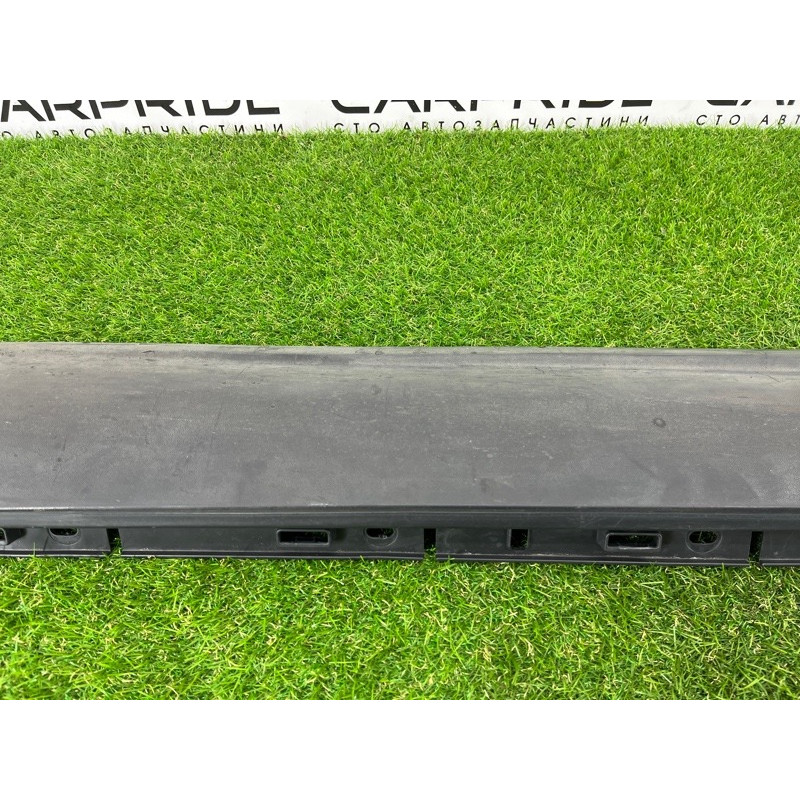Накладка на поріг (кузов і елементи) PORSCHE CAYENNE 958 2012 4.8 95850262200GRV